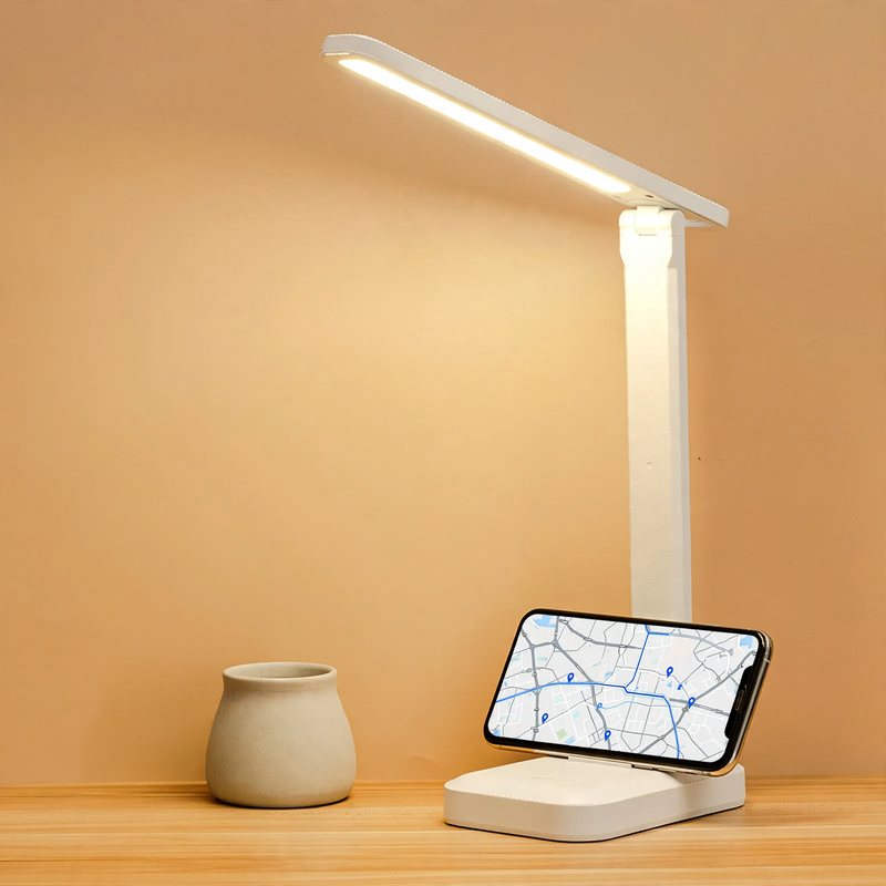 LED desk lamp with color temperature selection