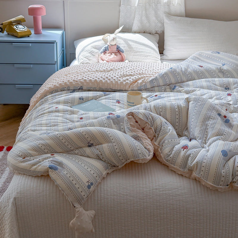Children's quilt, machine washable