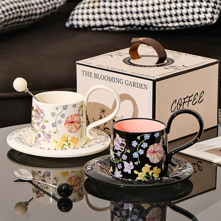 Ceramic coffee mug with floral pattern, 260 ml