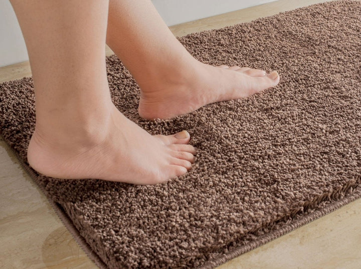 Stornfield | Luxura UltraSoft Bath Mat | Super-absorbent microfiber bathroom rug with anti-slip backing