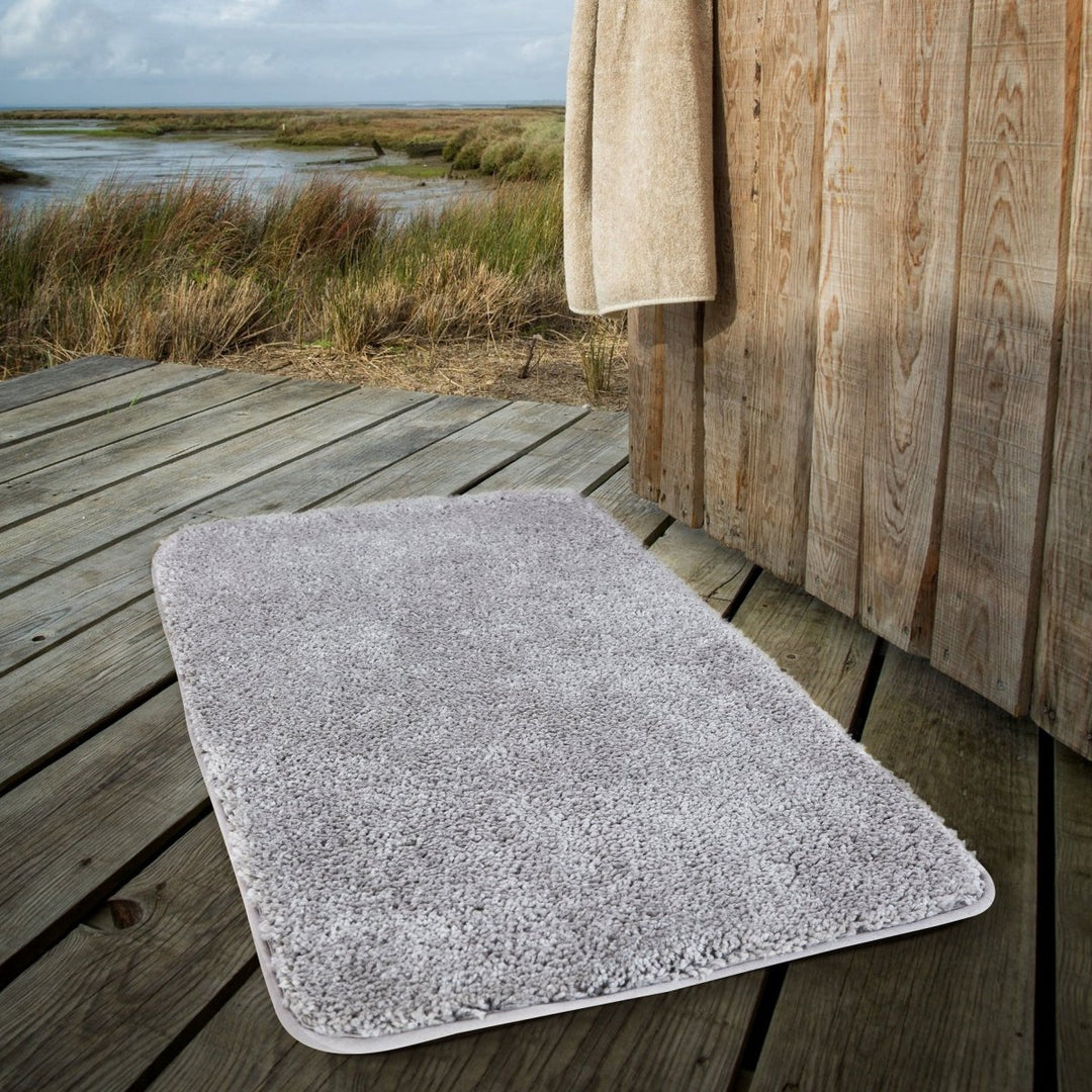 Stornfield | Luxura UltraSoft Bath Mat | Super-absorbent microfiber bathroom rug with anti-slip backing