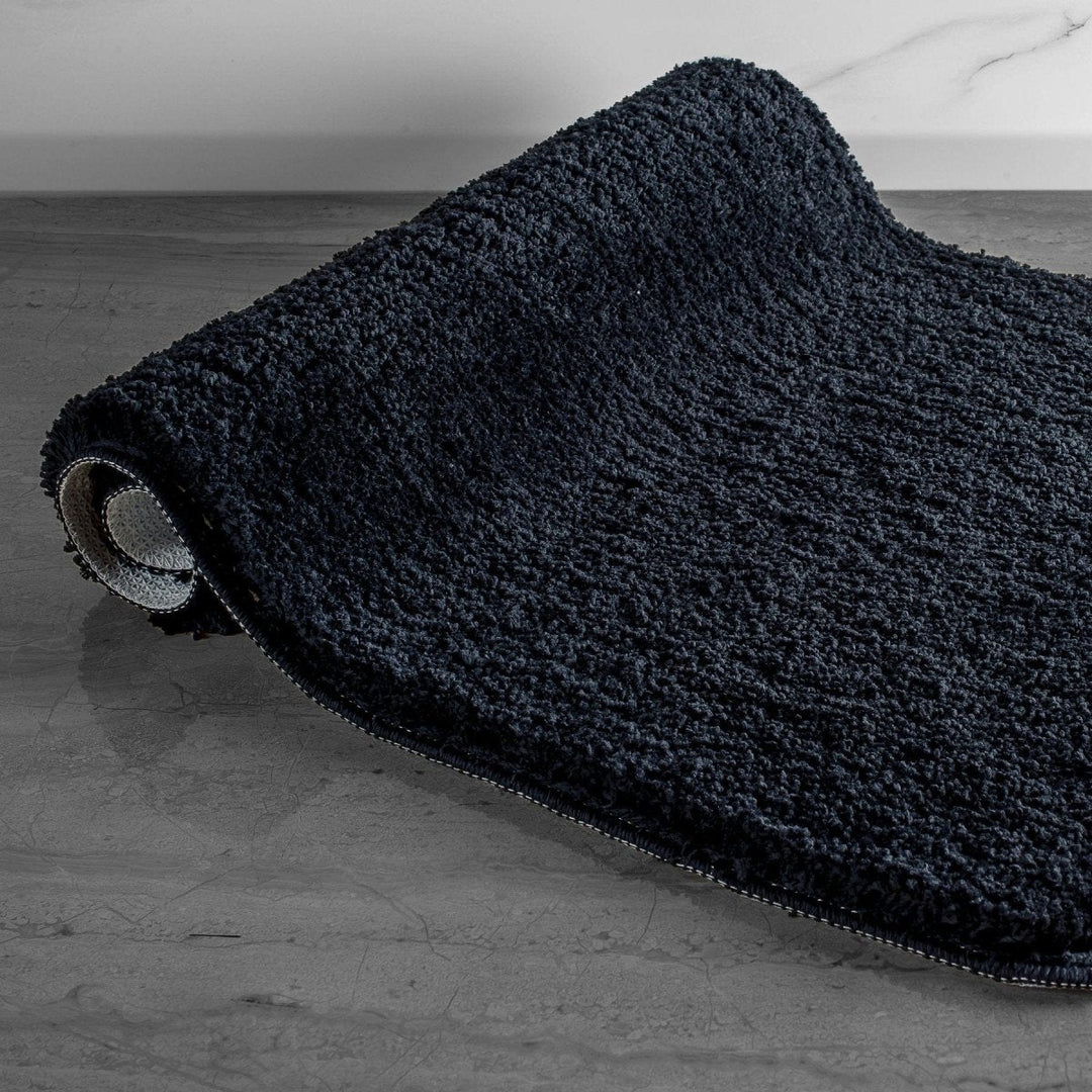 Stornfield | Luxura UltraSoft Bath Mat | Super-absorbent microfiber bathroom rug with anti-slip backing