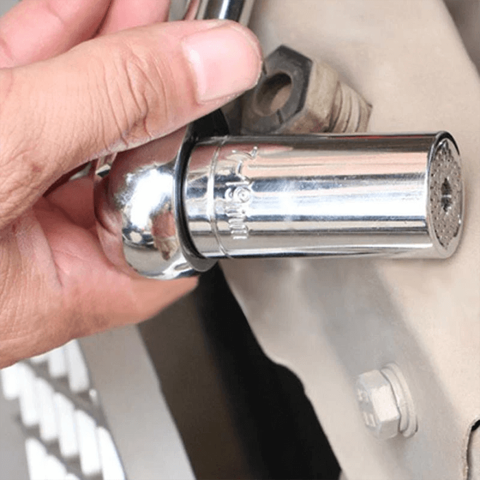 Quick Fit Universal Socket | Stornfield