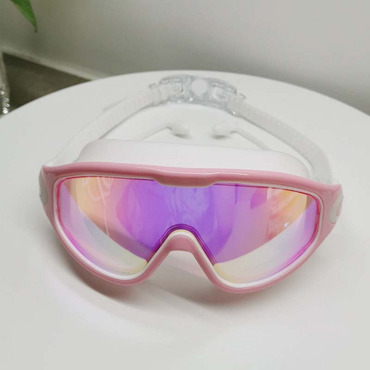 HydroClear — Experience limitless freedom with crystal clear view underwater | Stornfield