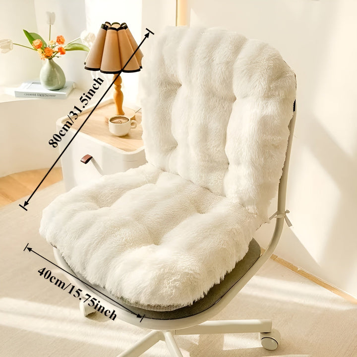 Soft seat cushion made of faux fur – Extra thick & cuddly | Perfect for chair and sofa | Stornfield
