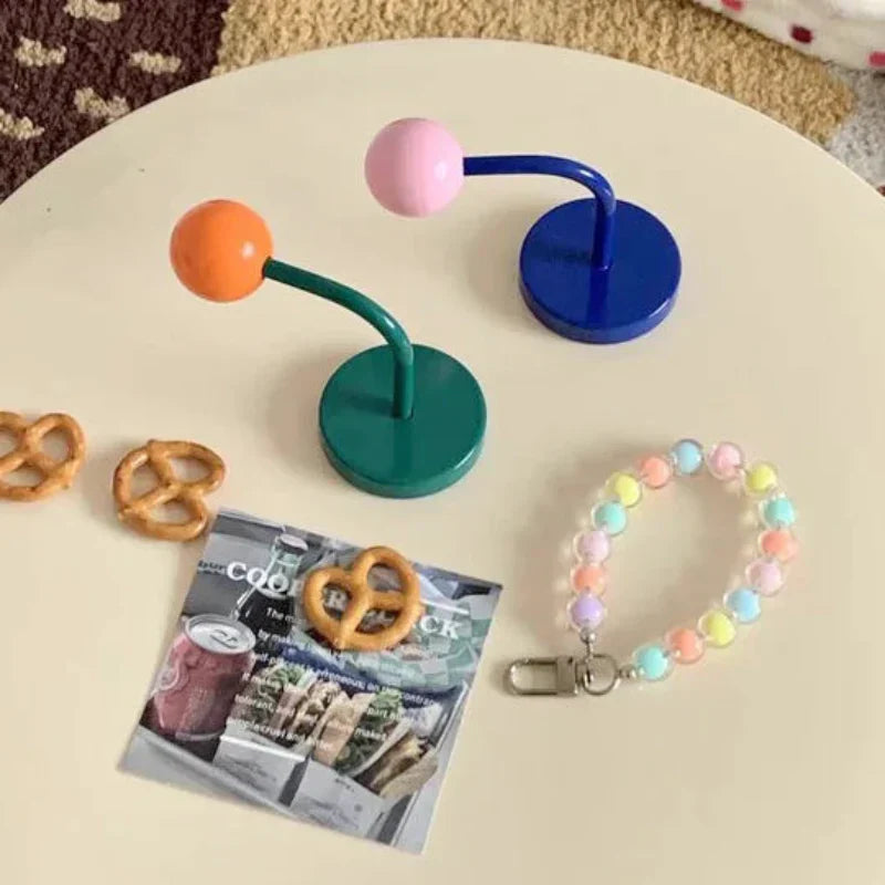 Stornfield | Magnetic Hook Eames Dot Color Rush