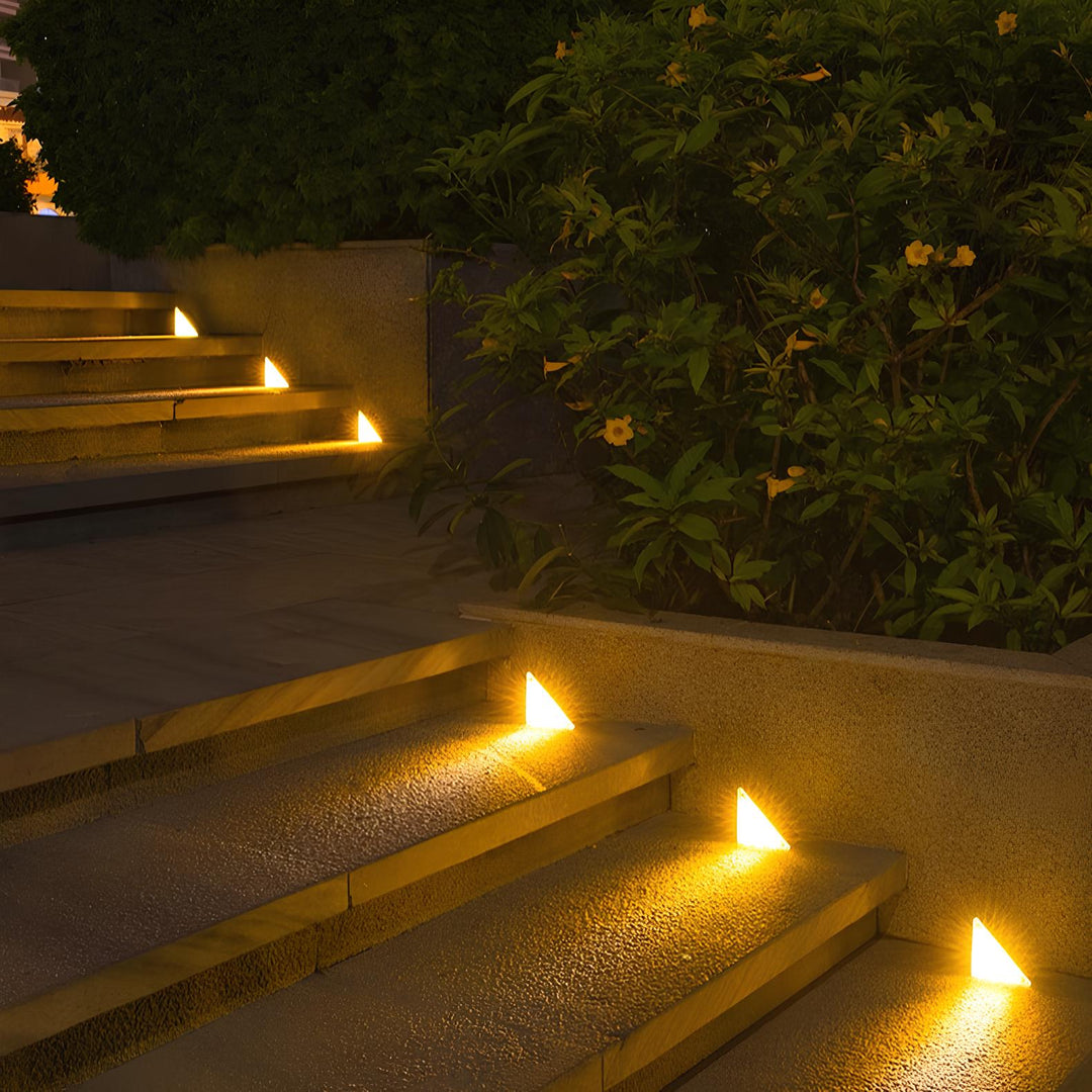 Solar-Powered Stair Lighting - SoluStep | Stornfield