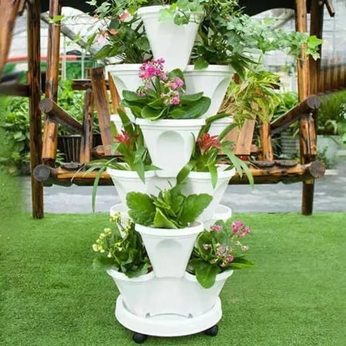 Stornfield | Vertical Garden - PlantStack - Space-saving - Green Grid Solution
