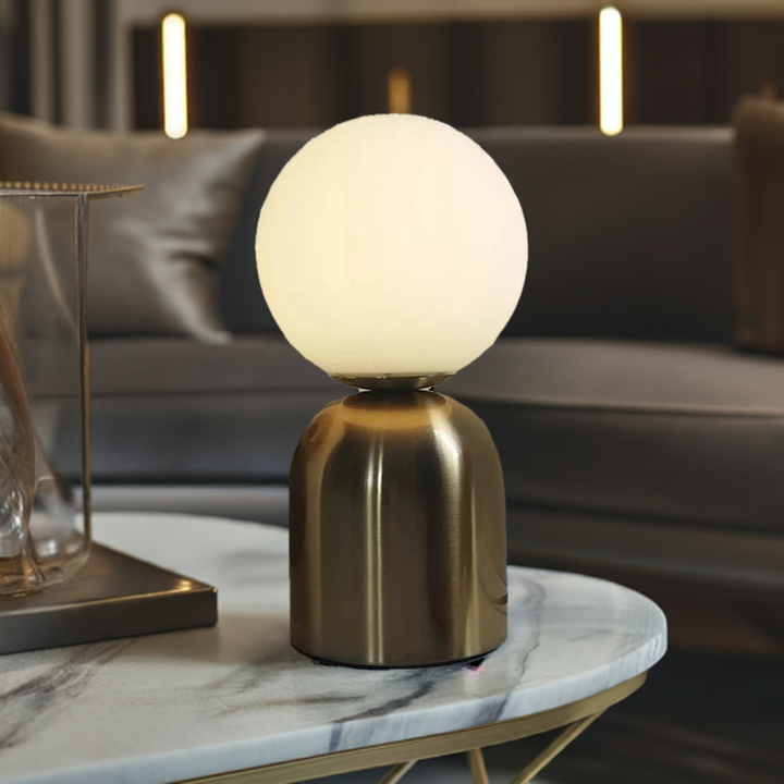 Nordic Iron Lamp Stornfield