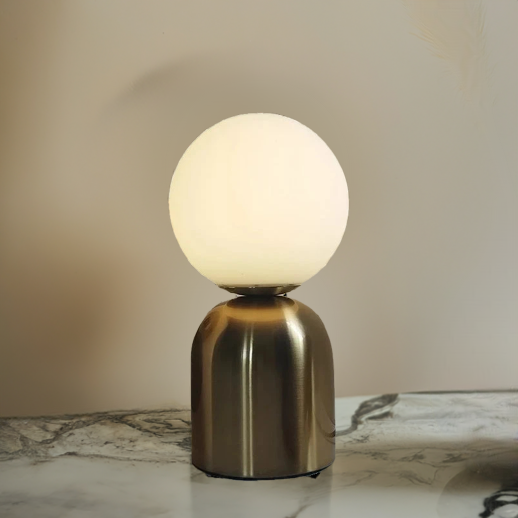 Nordic Iron Lamp Stornfield