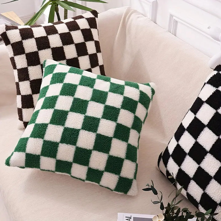 Stornfield | Checked Faux Fur Pillowcase