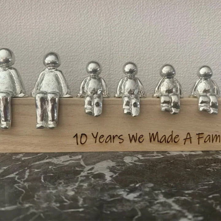 Stornfield | Sculpture of the Eternal Family | Symbolism of Love and Connection