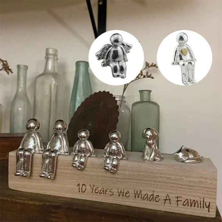 Stornfield | Sculpture of the Eternal Family | Symbolism of Love and Connection