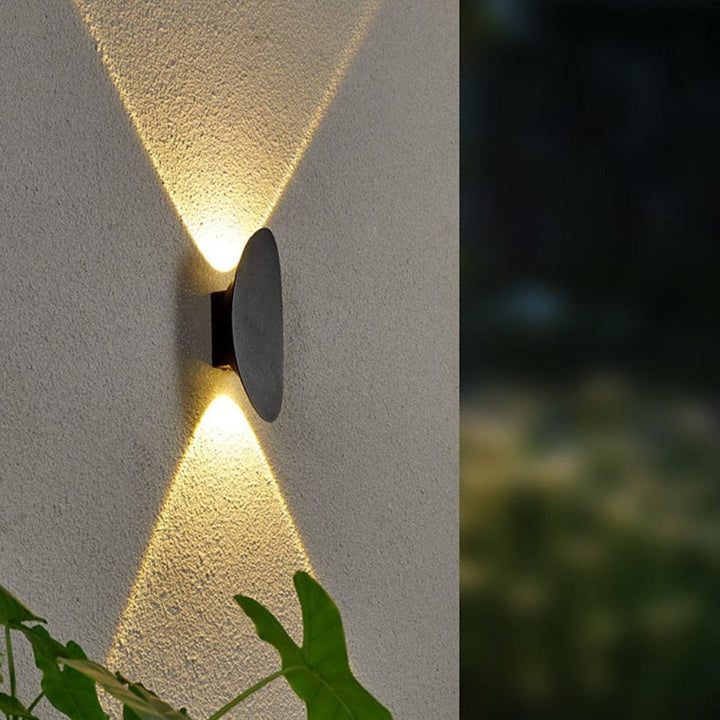 Modern Outdoor LED Wall Light – Versatile Aluminum Design | Stornfield