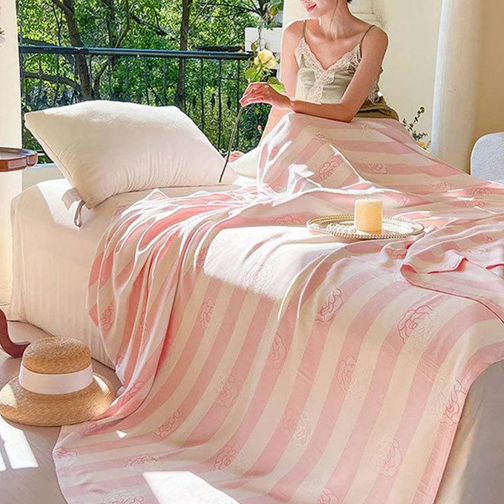 Cooling Bamboo Sheet - Soft, Lightweight and Breathable for Hot Sleepers | Stornfield