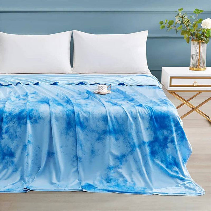 Tie-Dye Cooling Blanket – Q-Max > 0.5, Double-Sided & Stylish Color Blue | Stornfield