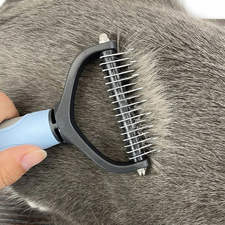 Stornfield Groomer