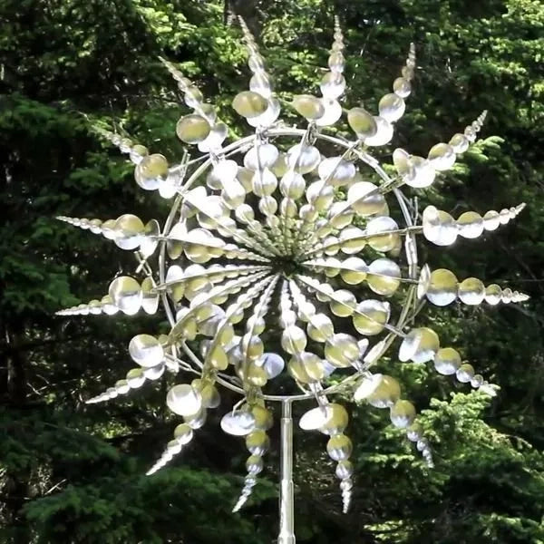 Stornfield | une éolienne cinétique unique en métal