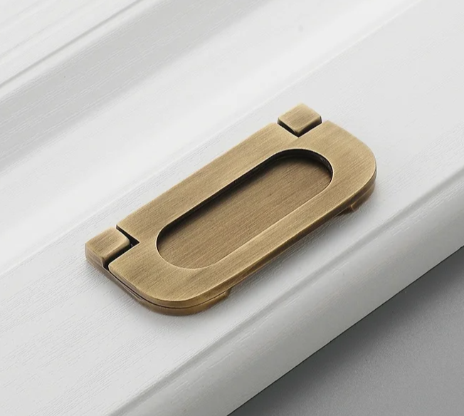 Bronvella ArcRetro Furniture Handle in Antique Copper Stornfield