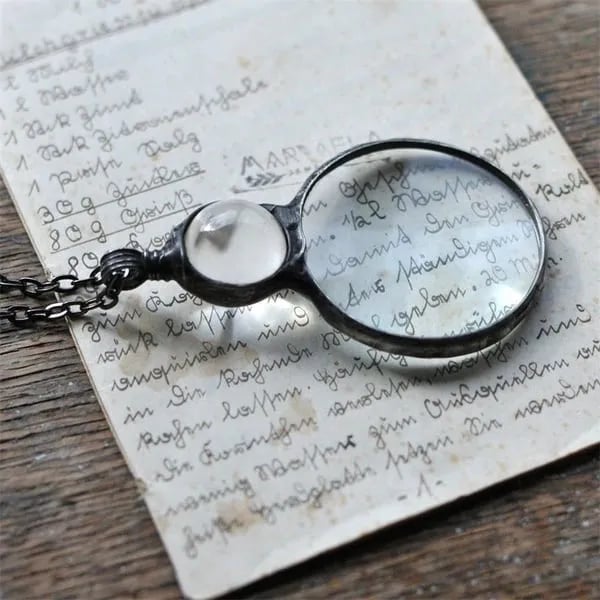 Stornfield | Magnifying Glass Pendant Necklace