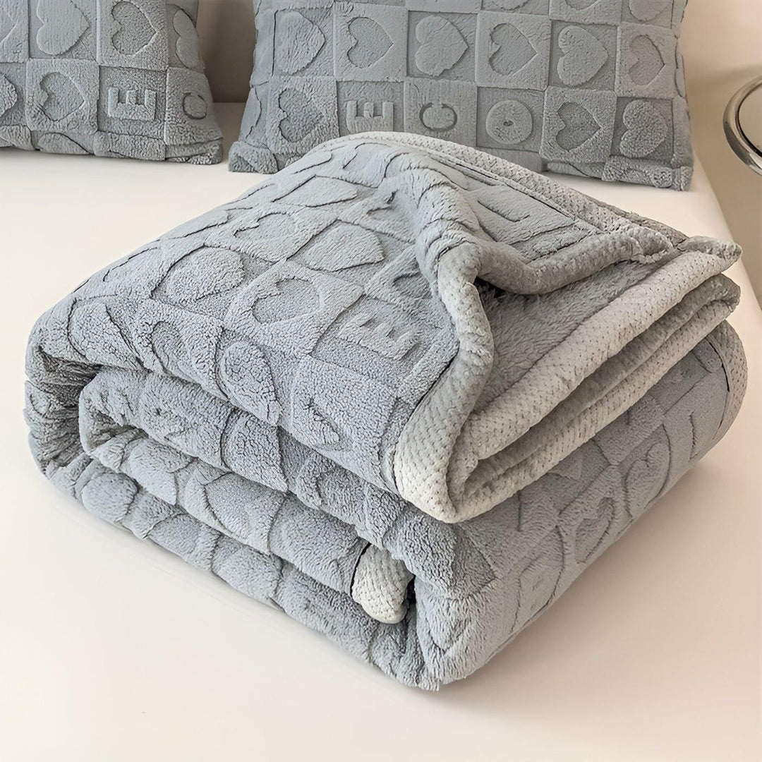 CoralDream Blanket - Warm Fleece Winter Blanket with Double-Sided Heart and Letter Design | Stornfield