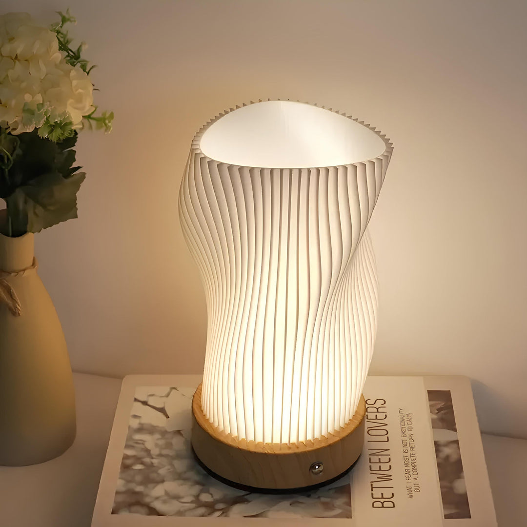 Chicwave dimmable USB lamp Stornfield