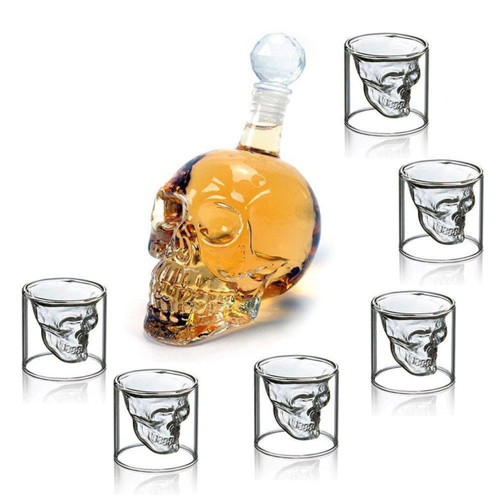 Stornfield | Skull Carafe Decanter & 6 Shot Glasses