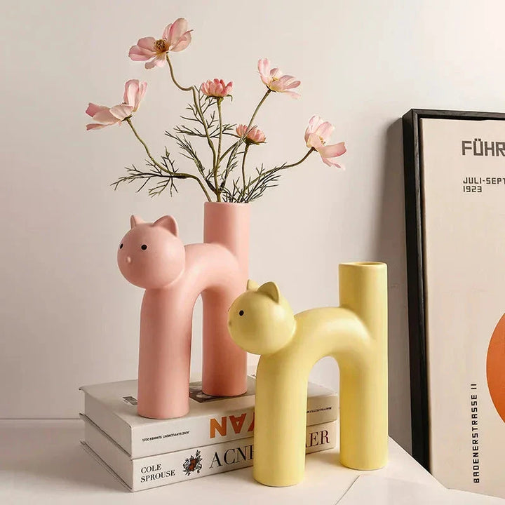 Stornfield | Kitten Matte Flower Vase
