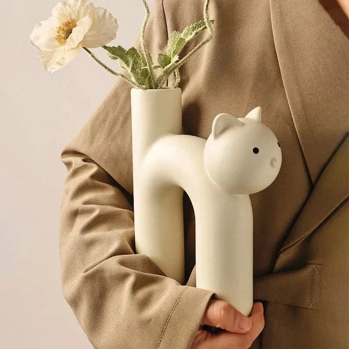 Stornfield | Kitten Matte Flower Vase