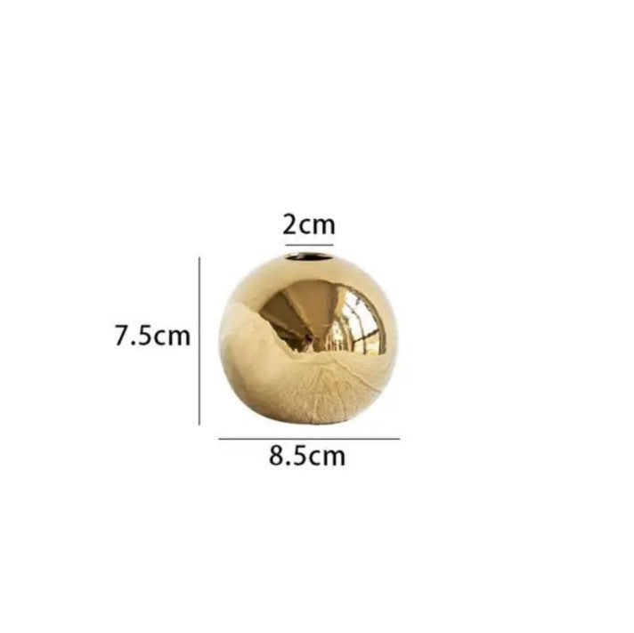 Stornfield | Golden Ball Vase