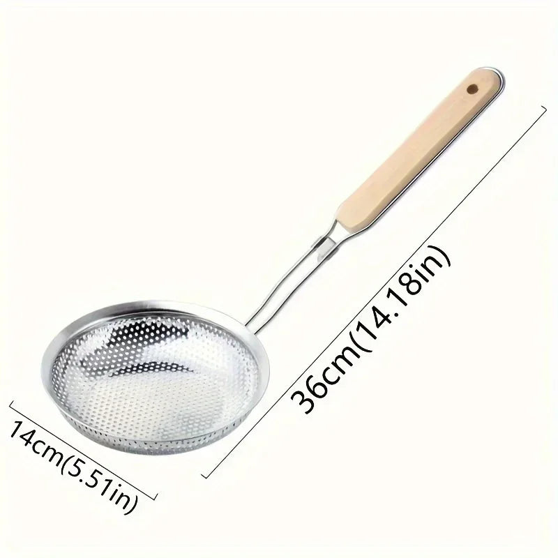 Stainless steel fine mesh strainer with wooden handle | Stornfield