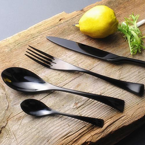 Jet Black Silverware - 4 Piece Set | Stornfield