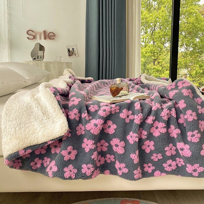Fluffy Floral Plush Thickened Blanket for Cozy Comfort | Stornfield