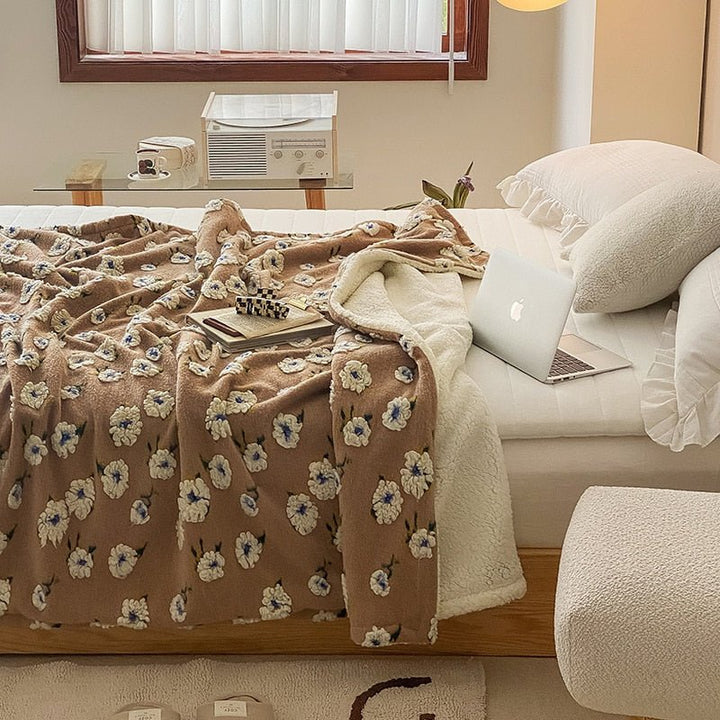 Fluffy Floral Plush Thickened Blanket for Cozy Comfort | Stornfield