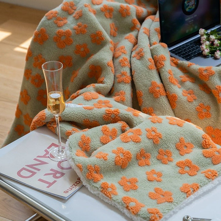 Fluffy Floral Plush Thickened Blanket for Cozy Comfort | Stornfield