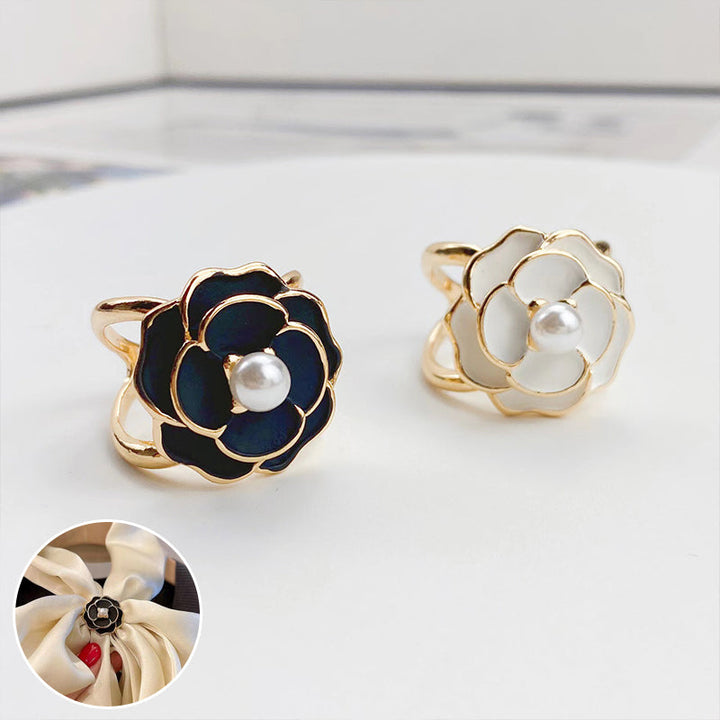 Camellia Scarf Buckle Stornfield