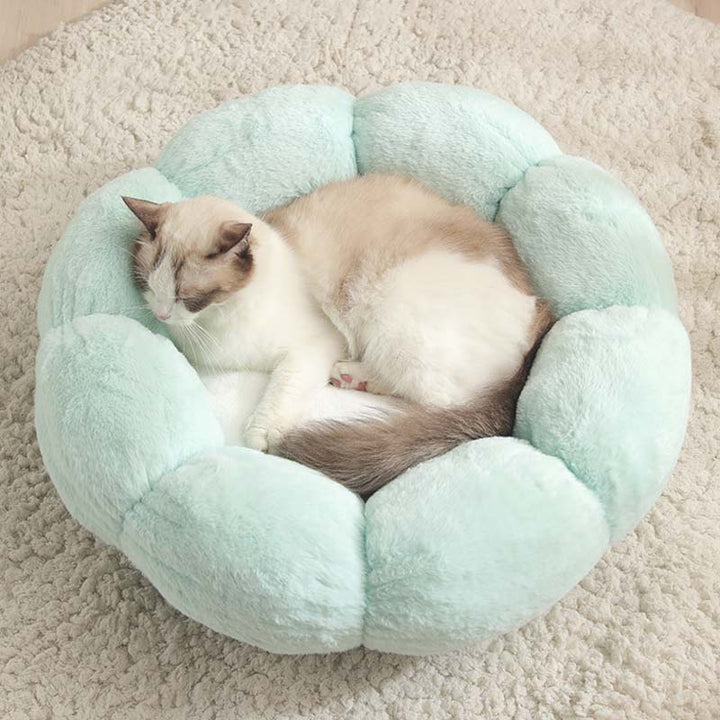 Stornfield | Deep Sleep Flower Cat Bed