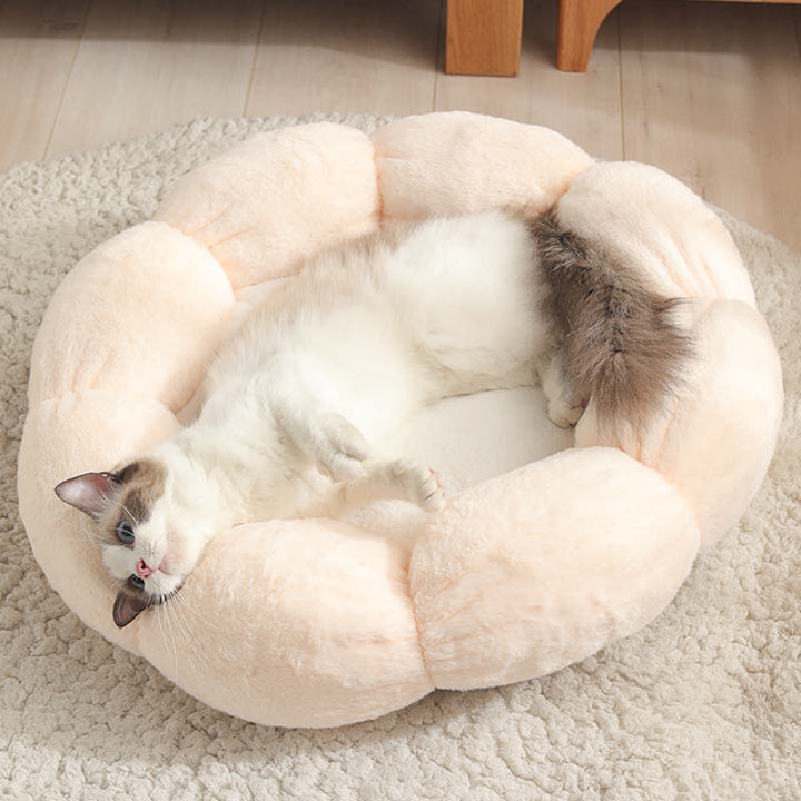 Stornfield | Deep Sleep Flower Cat Bed