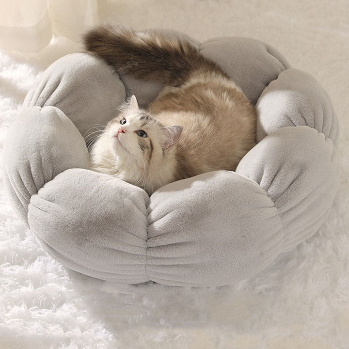 Stornfield | Deep Sleep Flower Cat Bed