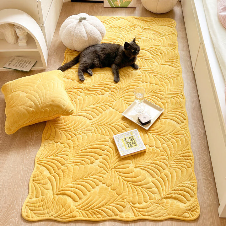 Leaf Cotton Mat Anti-scratch Protective Couch Cover 70x210 | Stornfield