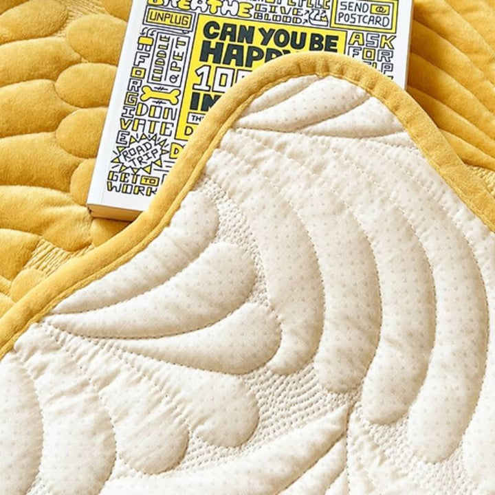Leaf Cotton Mat Anti-scratch Protective Couch Cover 70x210 | Stornfield