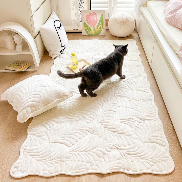 Leaf Cotton Mat Anti-scratch Protective Couch Cover 70x210 | Stornfield