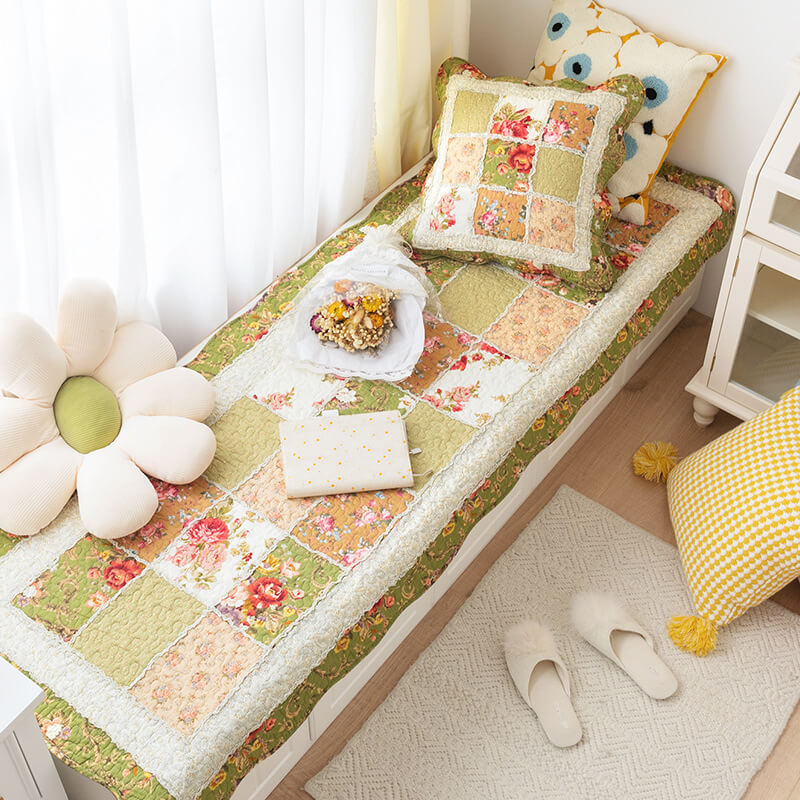 Vintage Flower Plaid Cotton Couch Cover - Soft Eco-Friendly Design | Stornfield