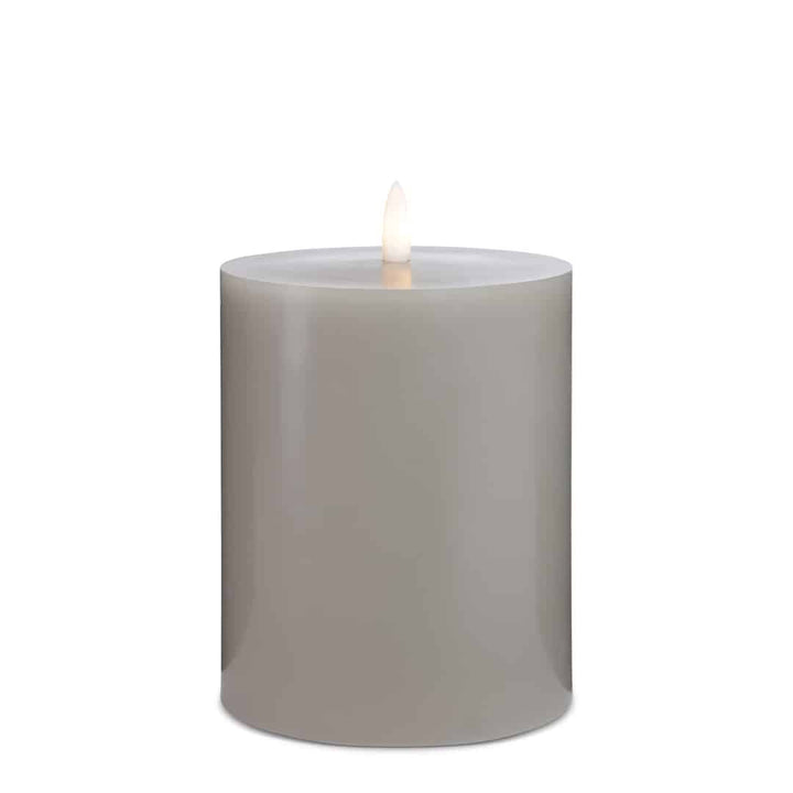 LED candle (1 piece) with realistic 3D flame 10 x 15 cm | Stornfield