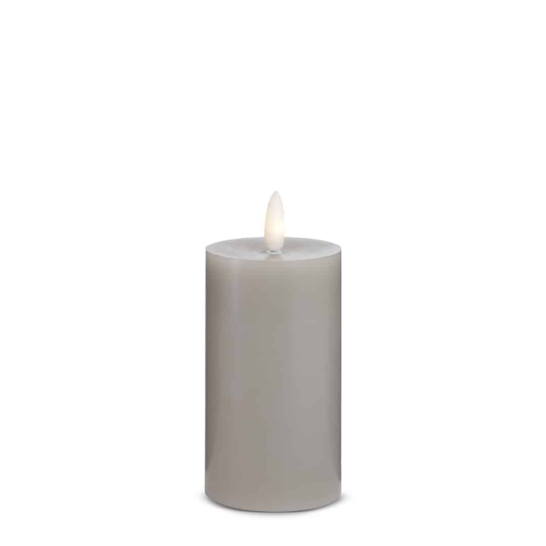 LED Candle (1 piece) with realistic 3D flame 5 x 12.5 cm | Stornfield