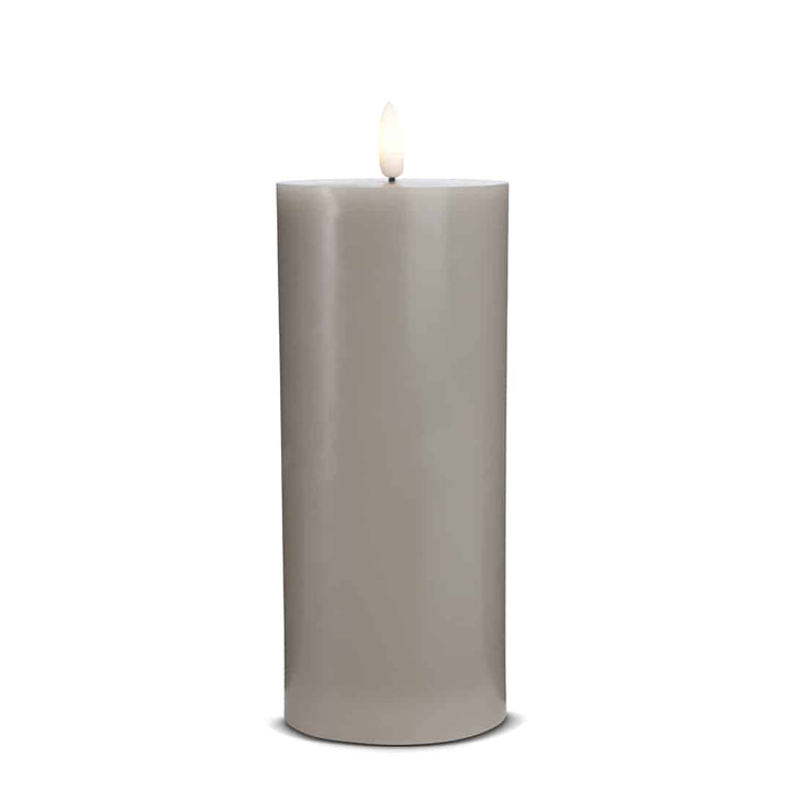 LED Candle (1 piece) with realistic 3D flame 7.5 x 20 cm | Stornfield
