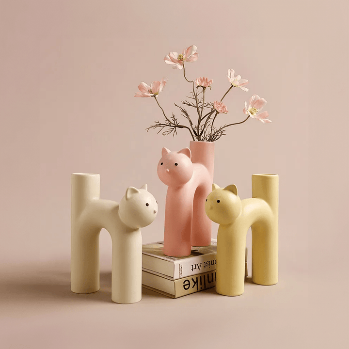 H-Shaped Cat Vase Decoration - Modern Ceramic Tabletop Design | Stornfield