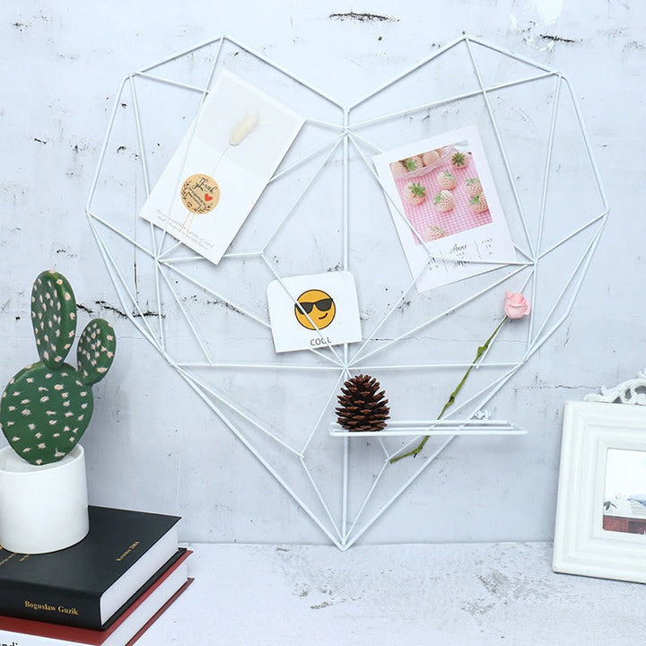 Stornfield | Heart Shaped Wire Photo Holder