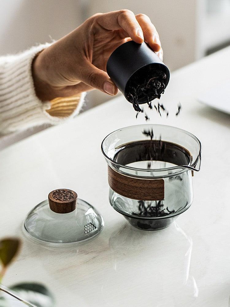 Elegant heat-resistant glass cup with walnut lid for tea lovers | Stornfield