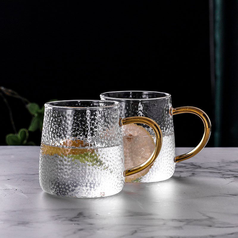 Versatile heat-resistant glass jug with elegant wooden lid | Stornfield